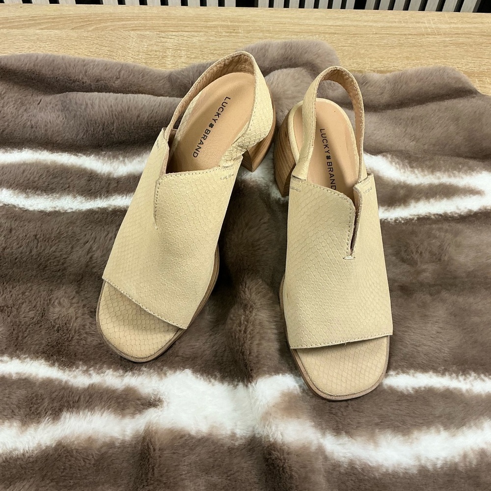 Lucky Brand Women's Cream Open-Toe Mules Sz 6.5